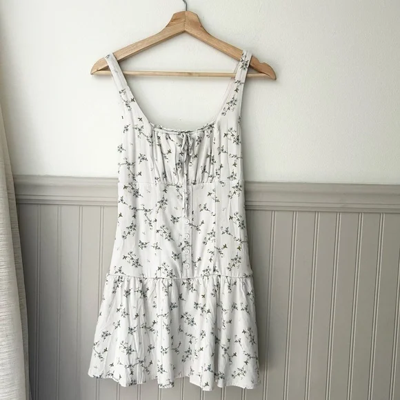Wild Fable XS Emma Mini Babydoll White Blue Floral Mini Dress - Picture 2 of 5